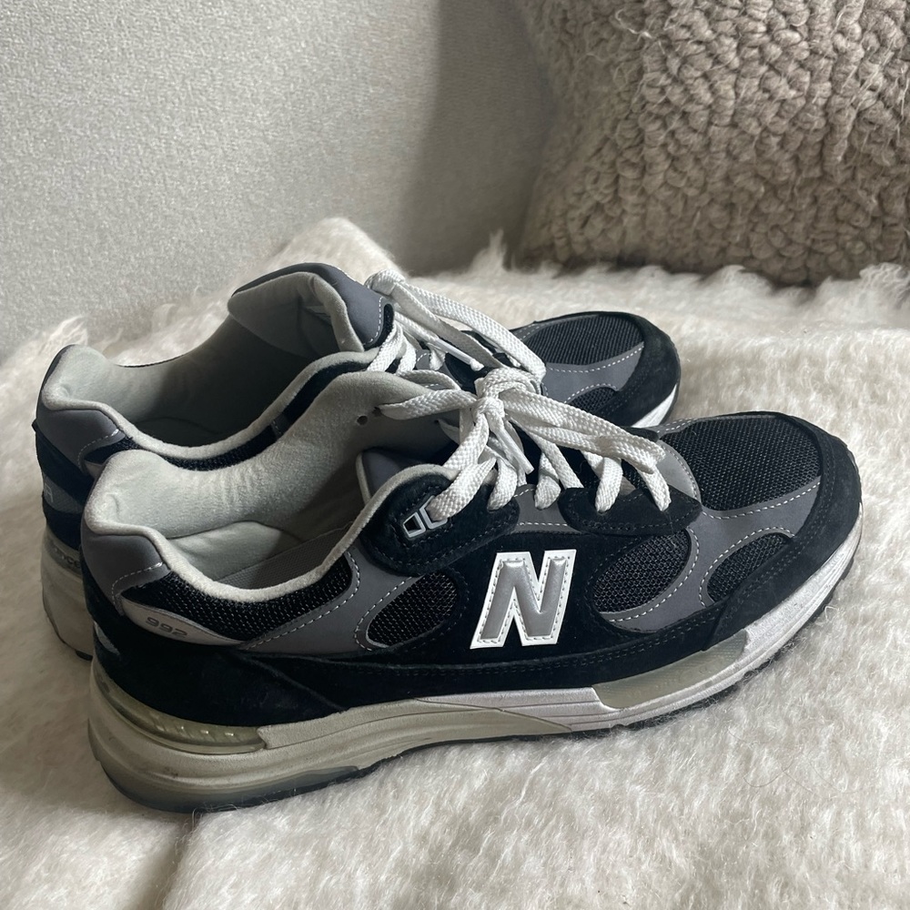 New Balance 992